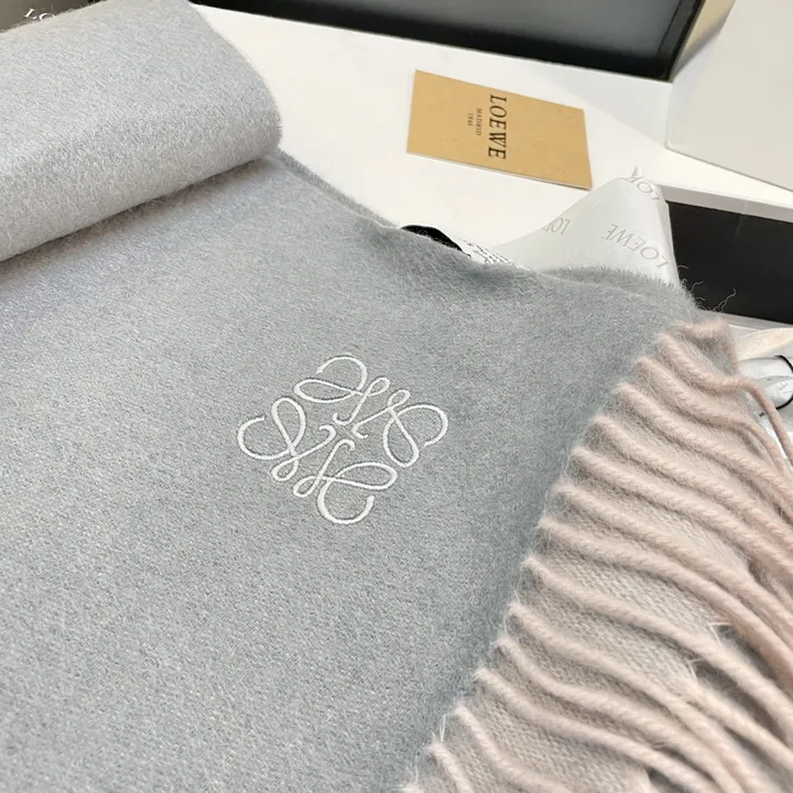 スーパーコピー ロエベ マフラー