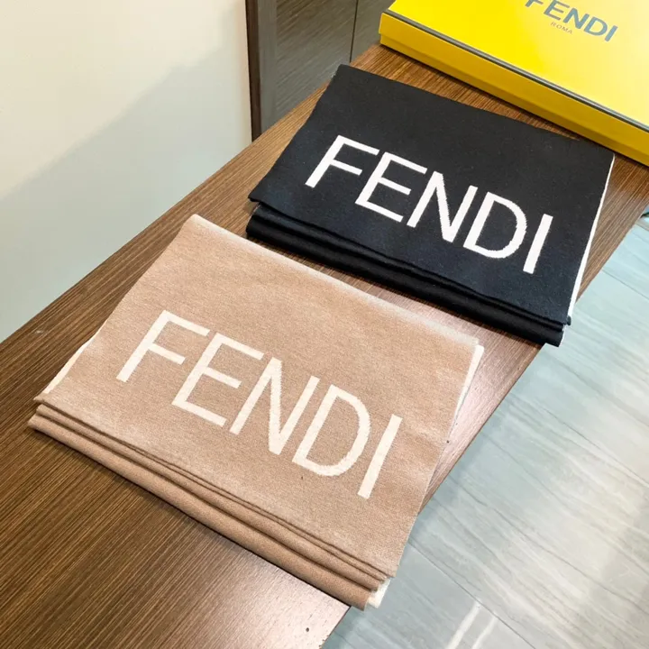 スーパーコピー フェンディ マフラー