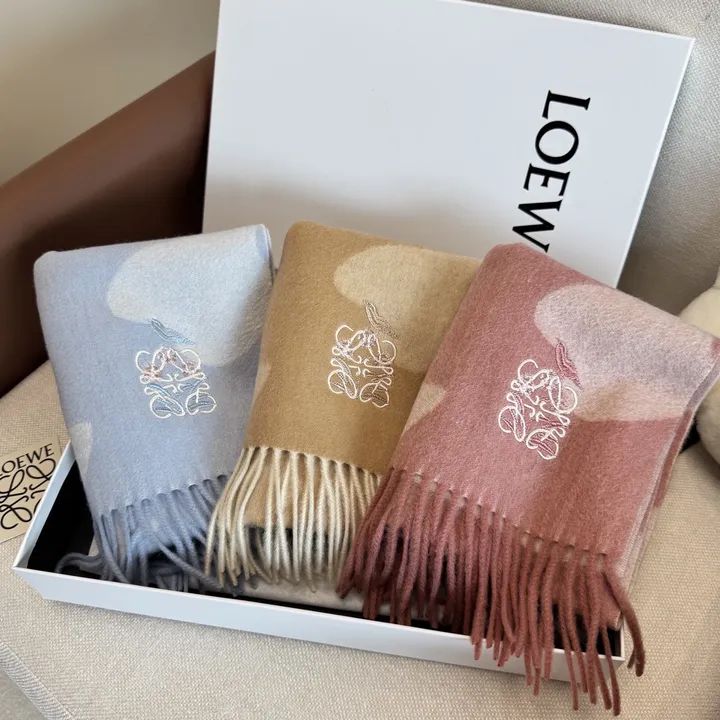 スーパーコピー ロエベ マフラー