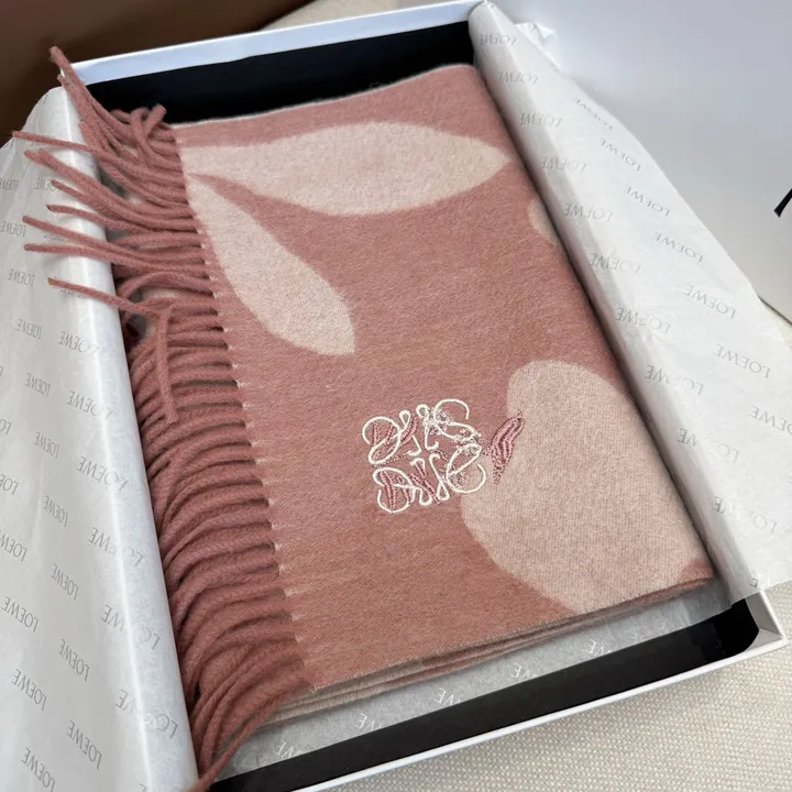 スーパーコピー ロエベ マフラー