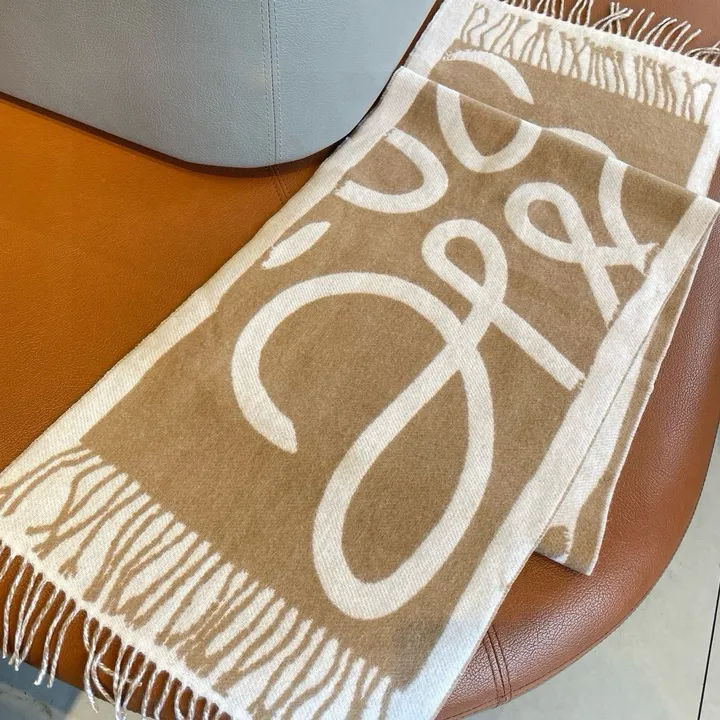 スーパーコピー ロエベ マフラー