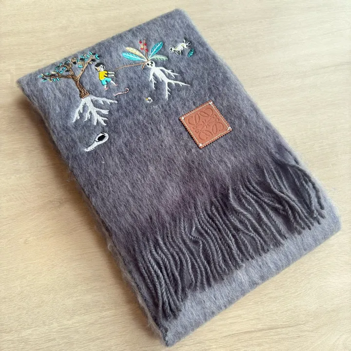 スーパーコピー ロエベ マフラー