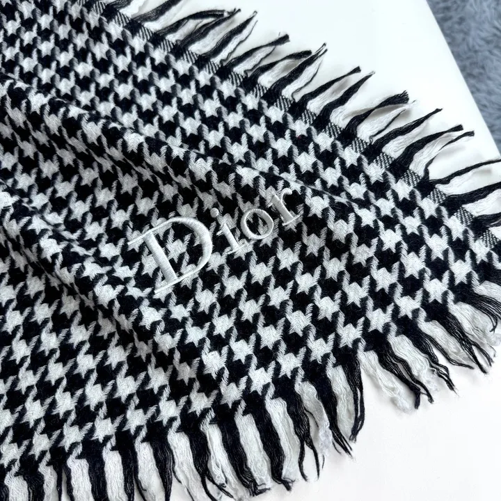 スーパーコピー ディオール マフラー