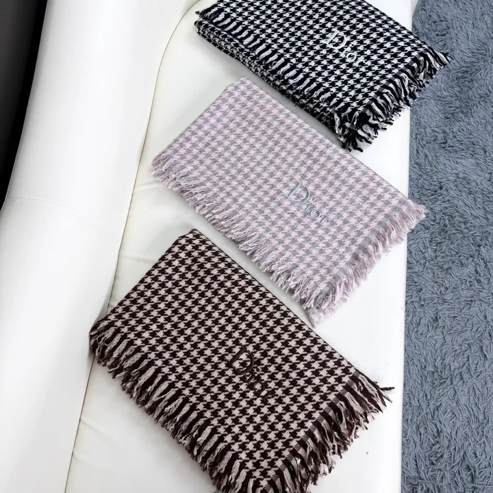 スーパーコピー ディオール マフラー