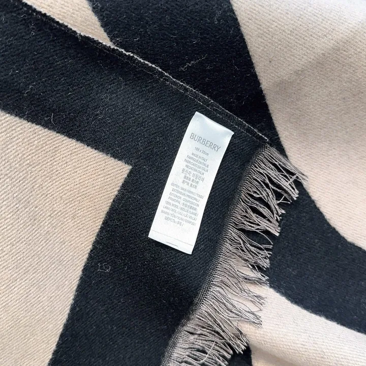 スーパーコピー バーバリー ス マフラー