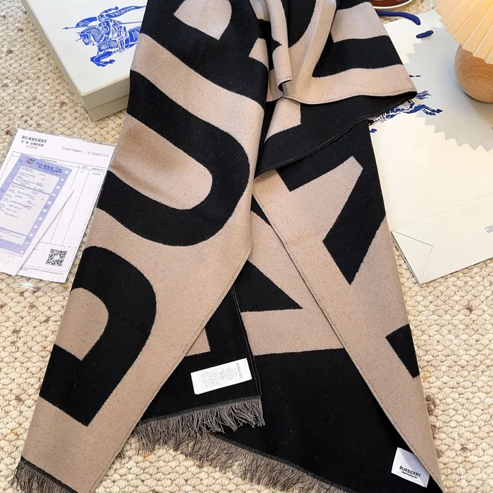 スーパーコピー バーバリー ス マフラー