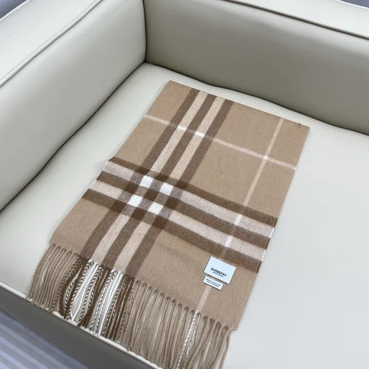 スーパーコピー バーバリー ス マフラー