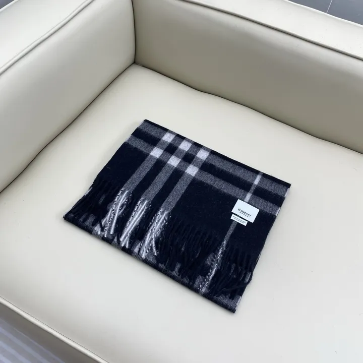 スーパーコピー バーバリー ス マフラー