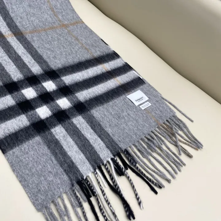 スーパーコピー バーバリー ス マフラー