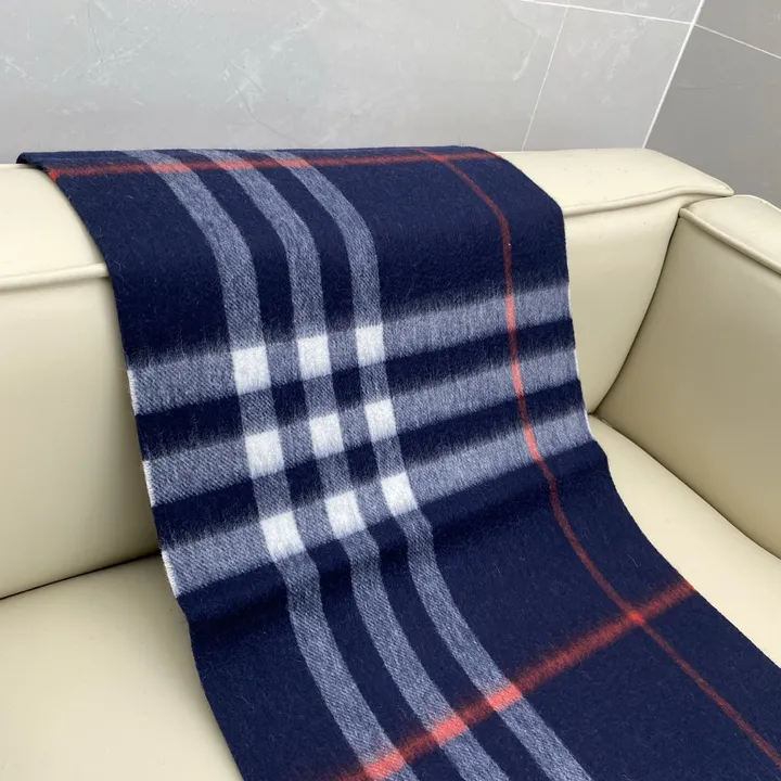 スーパーコピー バーバリー ス マフラー