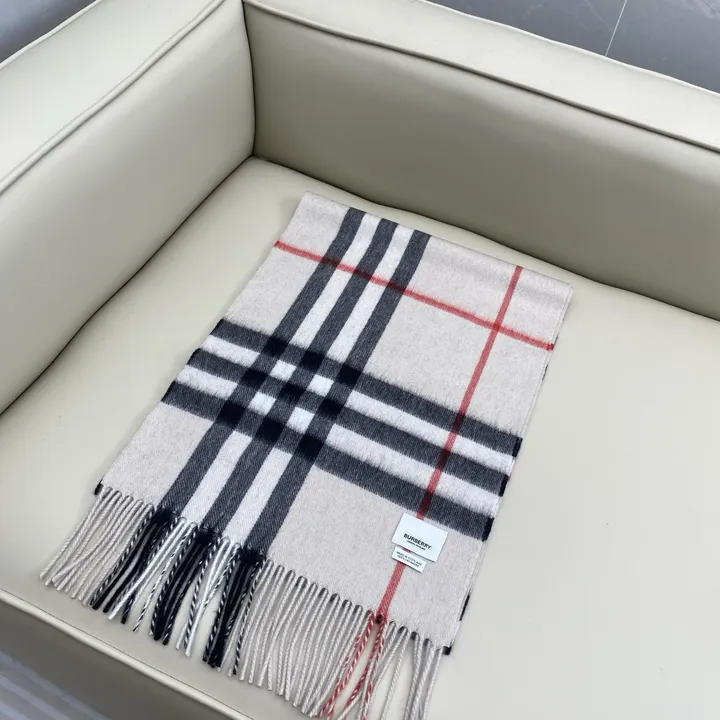 スーパーコピー バーバリー ス マフラー