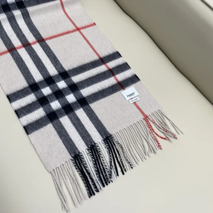 スーパーコピー バーバリー ス マフラー