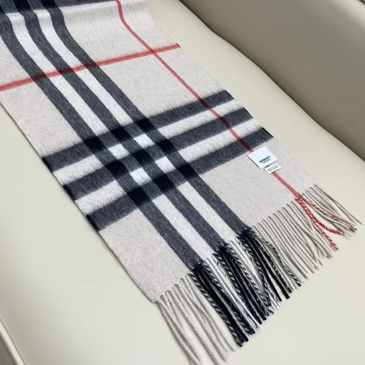 スーパーコピー バーバリー ス マフラー