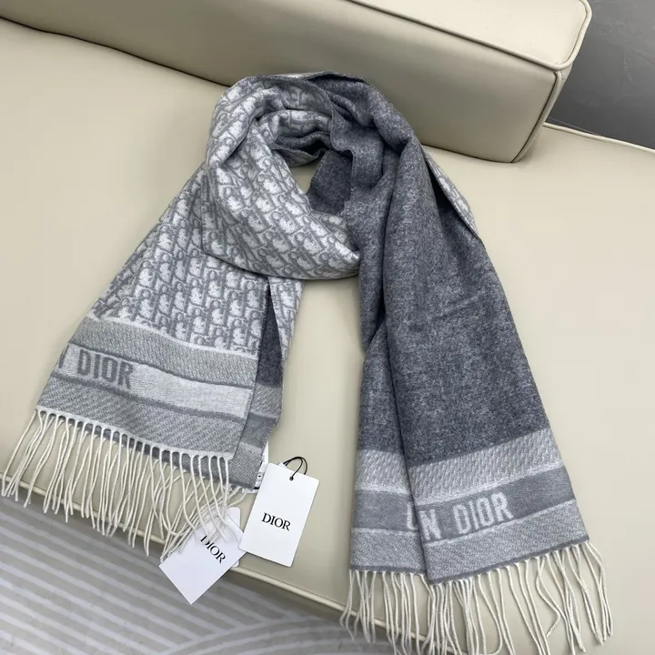 スーパーコピー グッチ マフラー