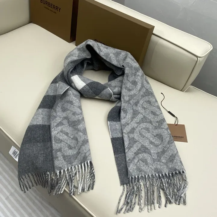 スーパーコピー バーバリー ス マフラー