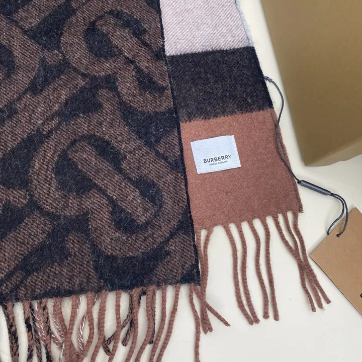 スーパーコピー バーバリー ス マフラー