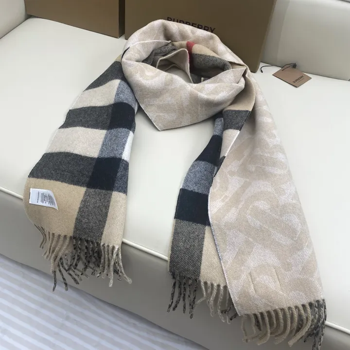 スーパーコピー バーバリー ス マフラー
