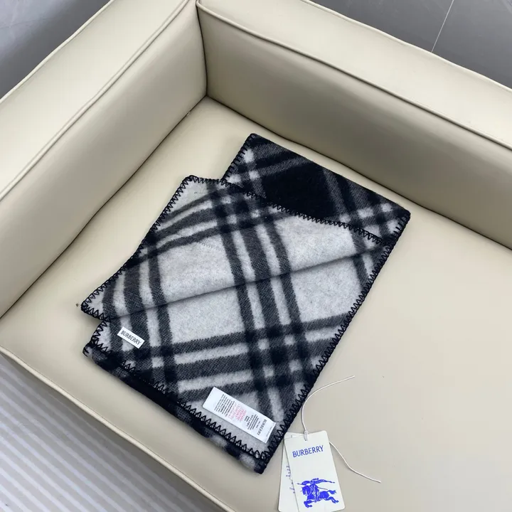 スーパーコピー バーバリー ス マフラー