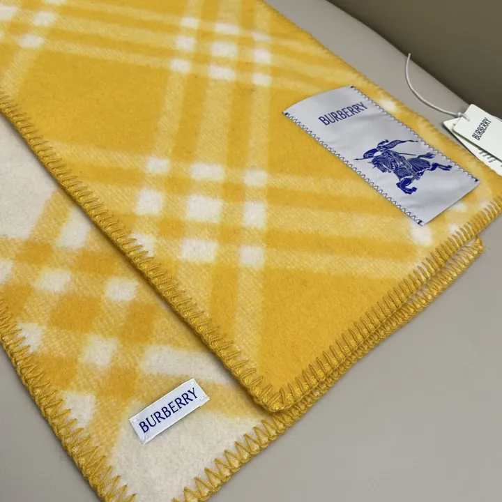 スーパーコピー バーバリー ス マフラー