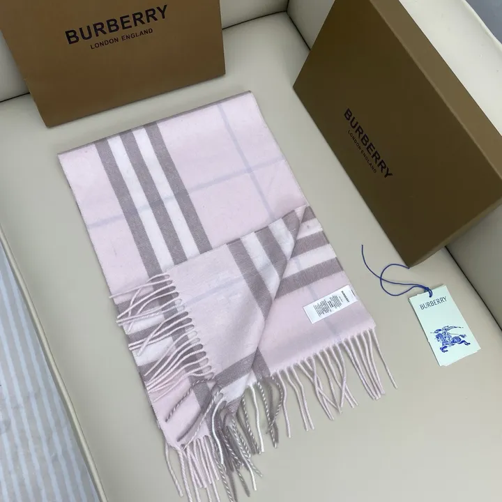 スーパーコピー バーバリー ス マフラー