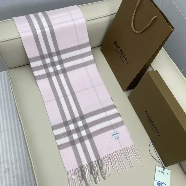 スーパーコピー バーバリー ス マフラー