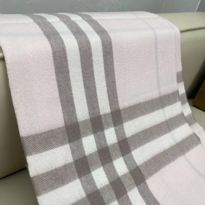 スーパーコピー バーバリー ス マフラー