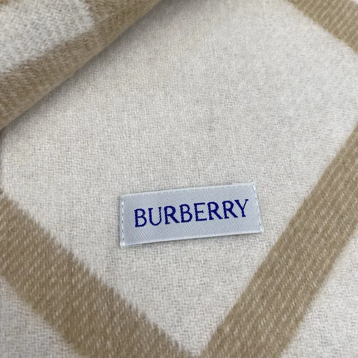 スーパーコピー バーバリー ス マフラー