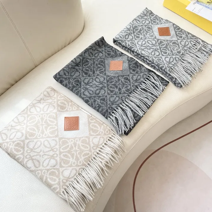 スーパーコピー ロエベ マフラー