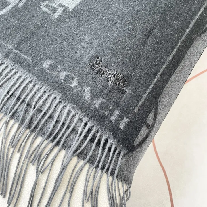 スーパーコピー コーチ マフラー