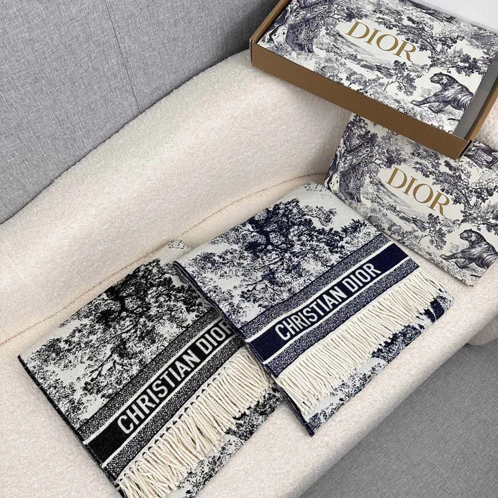 スーパーコピー グッチ マフラー