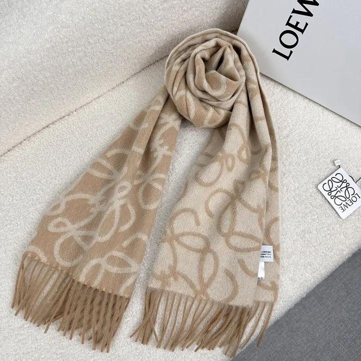 スーパーコピー ロエベ マフラー