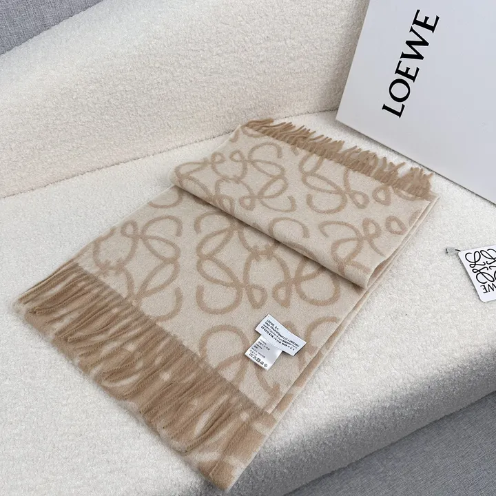 スーパーコピー ロエベ マフラー