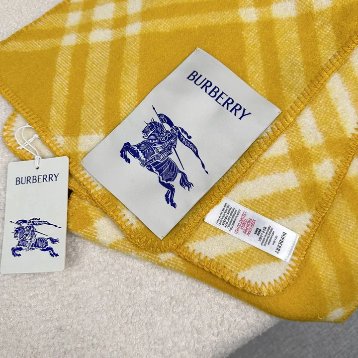 スーパーコピー バーバリー ス マフラー