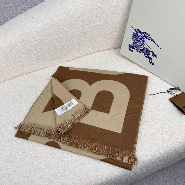 スーパーコピー バーバリー ス マフラー