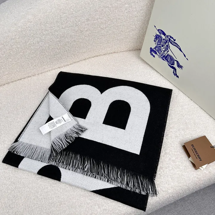 スーパーコピー バーバリー ス マフラー