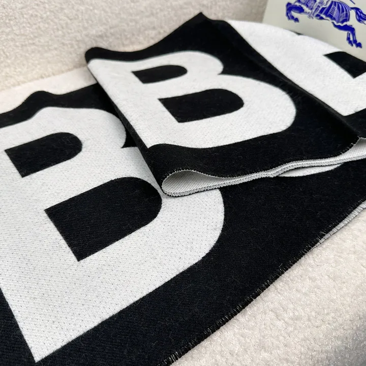 スーパーコピー バーバリー ス マフラー