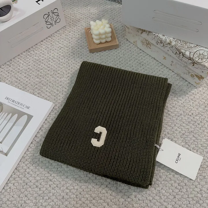 スーパーコピー セリーヌ マフラー