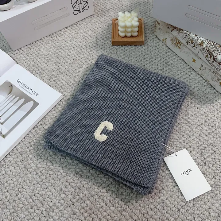 スーパーコピー セリーヌ マフラー