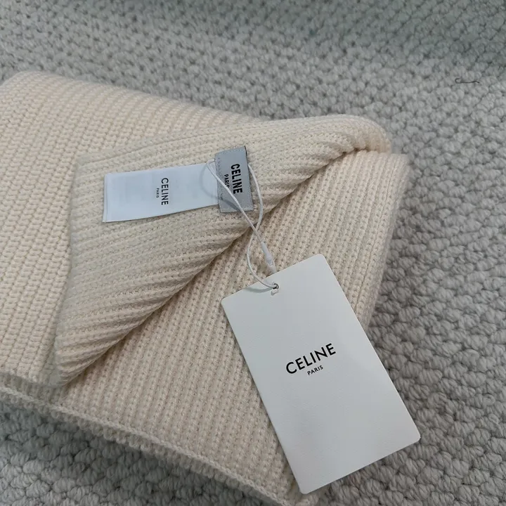 スーパーコピー セリーヌ マフラー