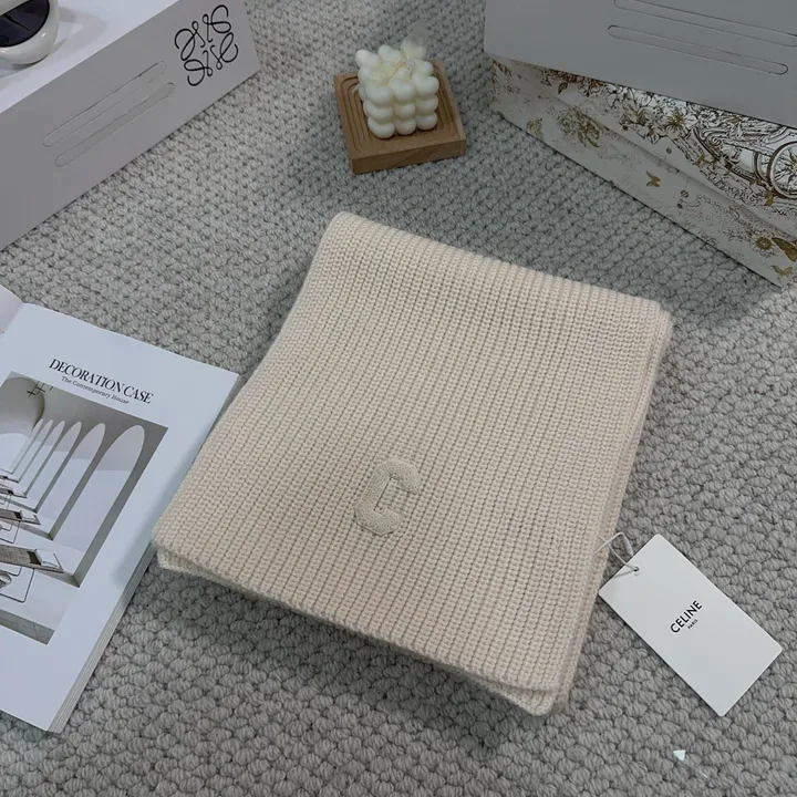 スーパーコピー セリーヌ マフラー