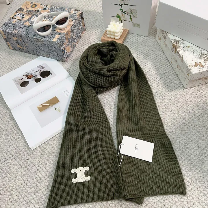 スーパーコピー セリーヌ マフラー