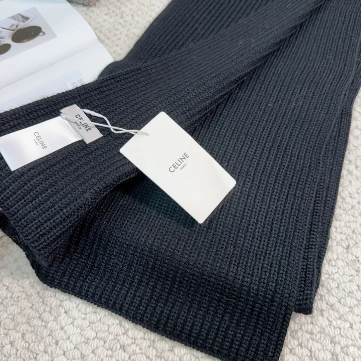 スーパーコピー セリーヌ マフラー