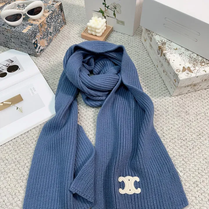 スーパーコピー セリーヌ マフラー