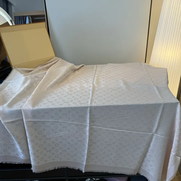 スーパーコピー ルイヴィトン マフラー