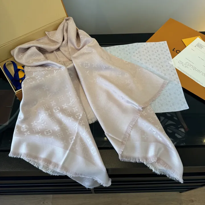 スーパーコピー ルイヴィトン マフラー