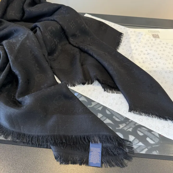 スーパーコピー ルイヴィトン マフラー