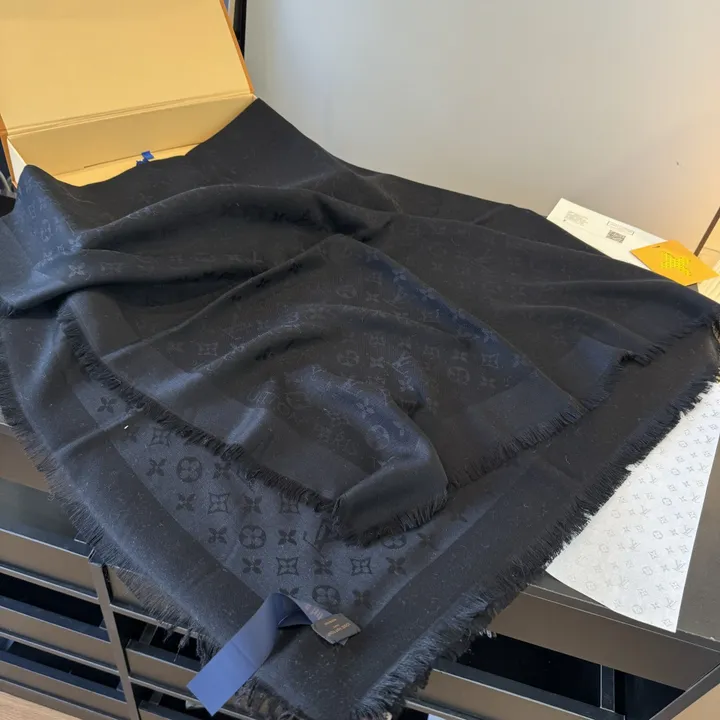 スーパーコピー ルイヴィトン マフラー