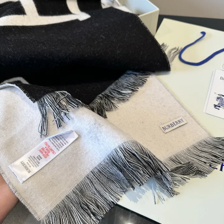 スーパーコピー バーバリー ス マフラー