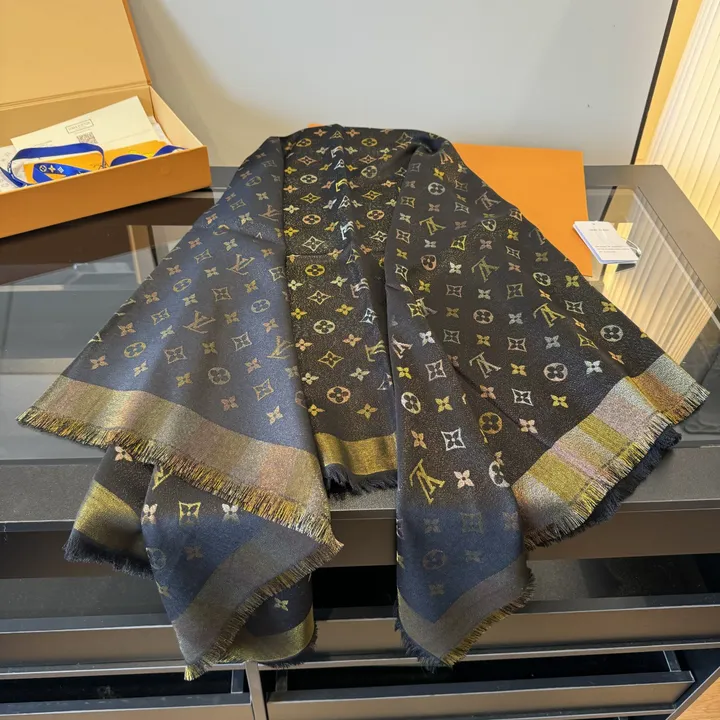 スーパーコピー ルイヴィトン マフラー