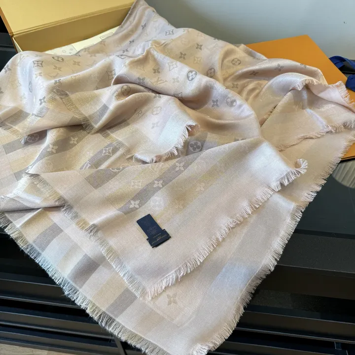 スーパーコピー ルイヴィトン マフラー